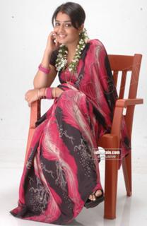 Nikita Thukral feet photo 2