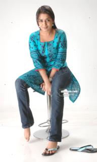 Nikita Thukral feet photo 14