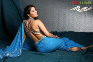 Nikita Thukral feet photo 1
