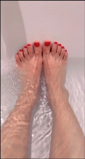 Nikkesha feet photo 10