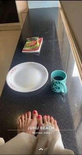 Nikkesha feet photo 2