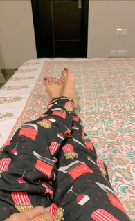 Nikkesha feet photo 9