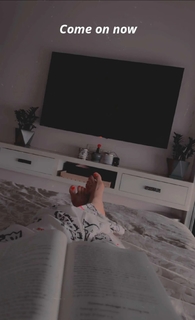 Nikkesha feet photo 17