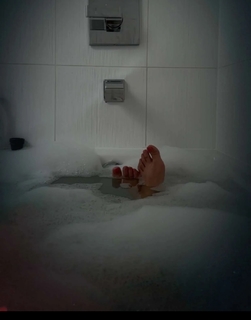Nikkesha feet photo 19
