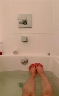 Nikkesha feet photo 12