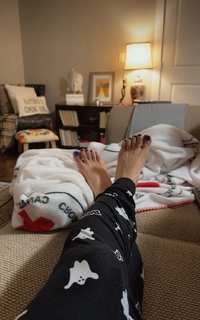 Nikkesha feet photo 14