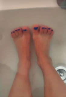 Nikkesha feet photo 13