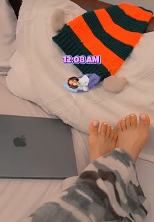 Nikkesha feet photo 2