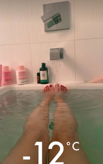 Nikkesha feet photo 3