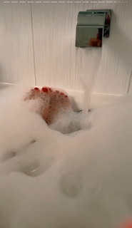 Nikkesha feet photo 14