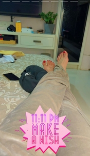Nikkesha feet photo 11