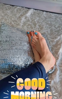 Nikkesha feet photo 1