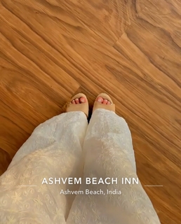 Nikkesha feet photo 9
