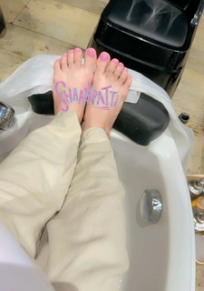 Nikkesha feet photo 13