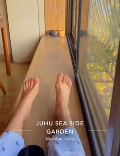 Nikkesha feet photo 7