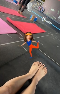 Nikkesha feet photo 5