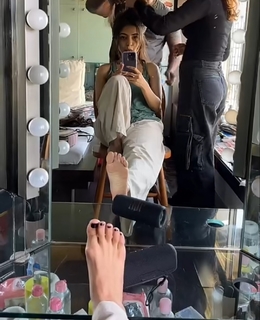 Nikkesha feet photo 13
