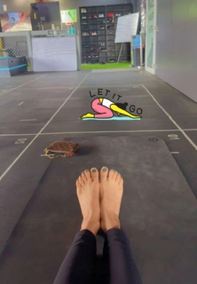 Nikkesha feet photo 14
