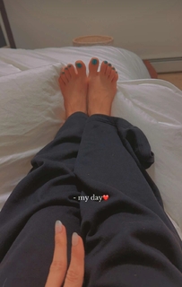 Nikkesha feet photo 11