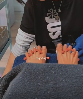 Nikkesha feet photo 1