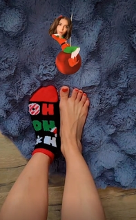Nikkesha feet photo 7