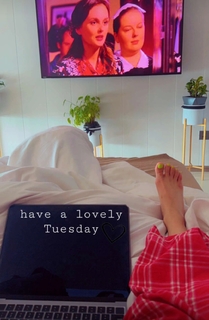 Nikkesha feet photo 7