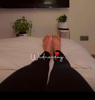 Nikkesha feet photo 2