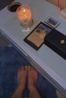 Nikkesha feet photo 17