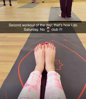Nikkesha feet photo 2