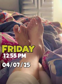 Nikkesha feet photo 17