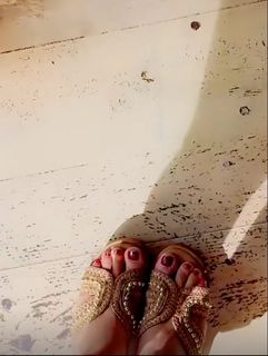 Nikkesha feet photo 8