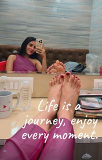 Nikkesha feet photo 12