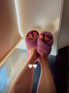 Nikkesha feet photo 17