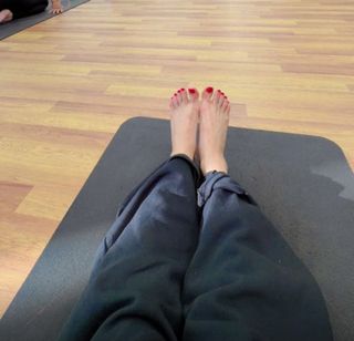 Nikkesha feet photo 8