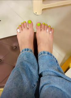 Nikkesha feet photo 3