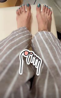 Nikkesha feet photo 2