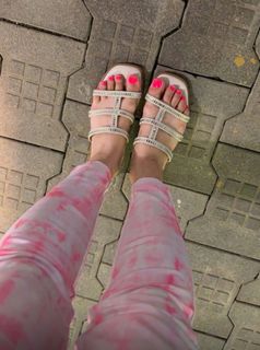 Nikkesha feet photo 12