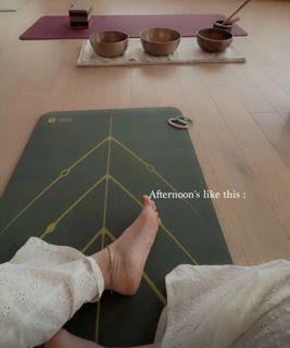Nikkesha feet photo 4