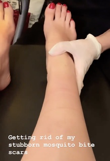 Nikki Baker feet photo 17