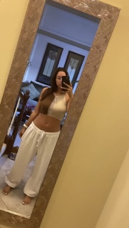 Nikki Blades feet photo thumbnail