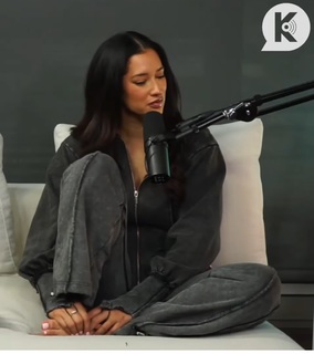 Nikki Blades feet photo thumbnail