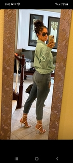 Nikki Blades feet photo thumbnail