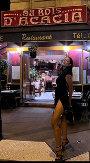 Nikki Blades feet photo thumbnail