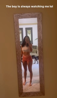 Nikki Blades feet photo thumbnail