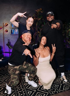 Nikki Blades feet photo thumbnail