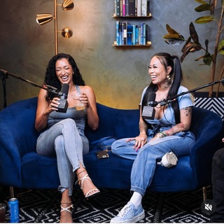 Nikki Blades feet photo thumbnail