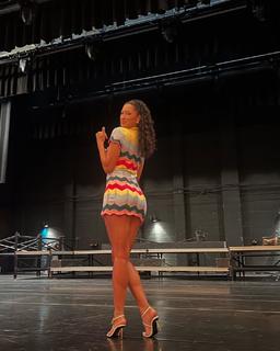 Nikki Blades feet photo thumbnail