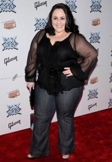 Nikki Blonsky feet photo 6