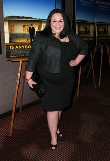 Nikki Blonsky feet photo 6