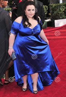 Nikki Blonsky feet photo 5